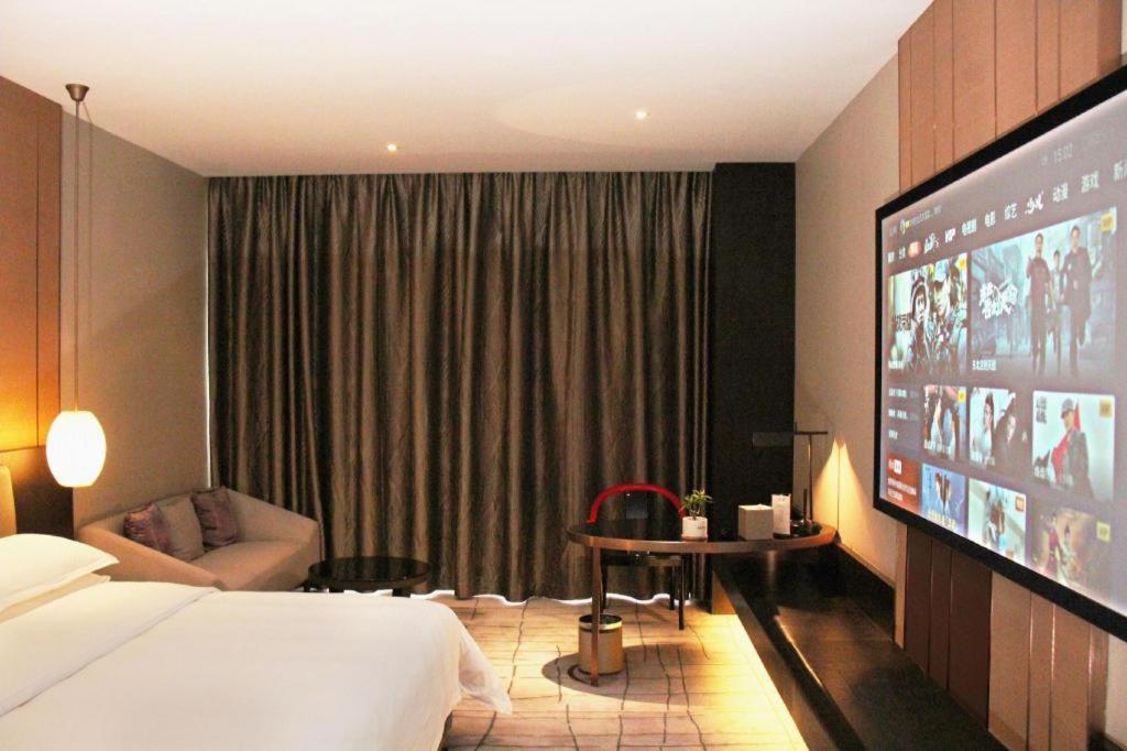 Maison New Century Hotel Dongguan Tung-kuan Exteriér fotografie